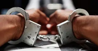 রাজধানীর হাজারীবাগে পুলিশের অভিযানে গ্রেপ্তার ১৭
